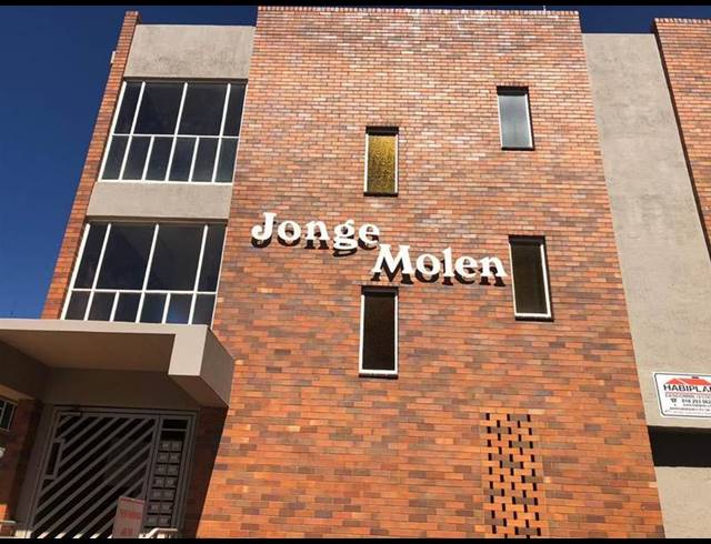 1 BEDROOM PROPERTY TO RENT IN DIE BULT